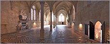 Réfectoire de l'Abbaye de Royaumont en vue panoramique (CANON 20D + EF 17-40 L)
