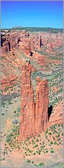 Spyder Rock en vue panoramique - Canyon de Chelly - ARIZONA USA (CANON 5D + EF 100 macro