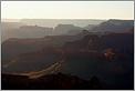 Grand Canyon NP - Yavapai Point au coucher du Soleil en contre jour (CANON 5D + EF 100 macro)