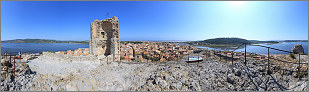 Chateau de Gruissan, tour Barberousse en vue panoramique sur 360° - 11 Aude - Canon 5D mark II + TS-E 17mm F4 L