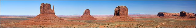 Monument Valley - Navajo Tribal Park - panomarique réalisé avec CANON 5D + EF 100 macro F2,8